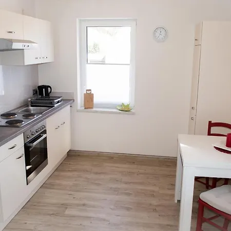 Apartman Fewo Bucker - #132344 *